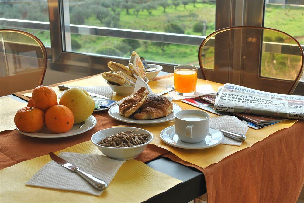 Althea Palace Hotel Castelvetrano Экстерьер фото