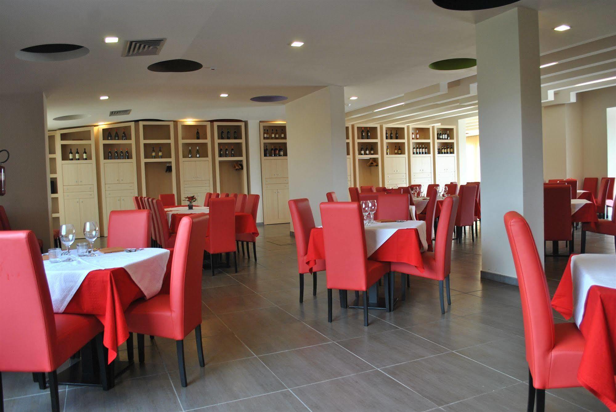 Althea Palace Hotel Castelvetrano Экстерьер фото